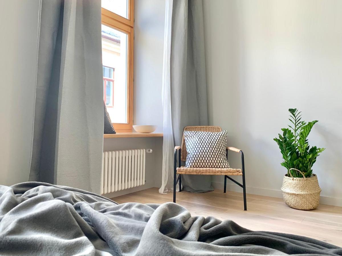 Stylish New Apartment In Riga Old Town - City Centre, Self Check-In, Walkable To Major Attractions Exterior photo